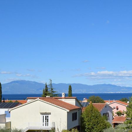 Apartments Pavic Малинська Екстер'єр фото