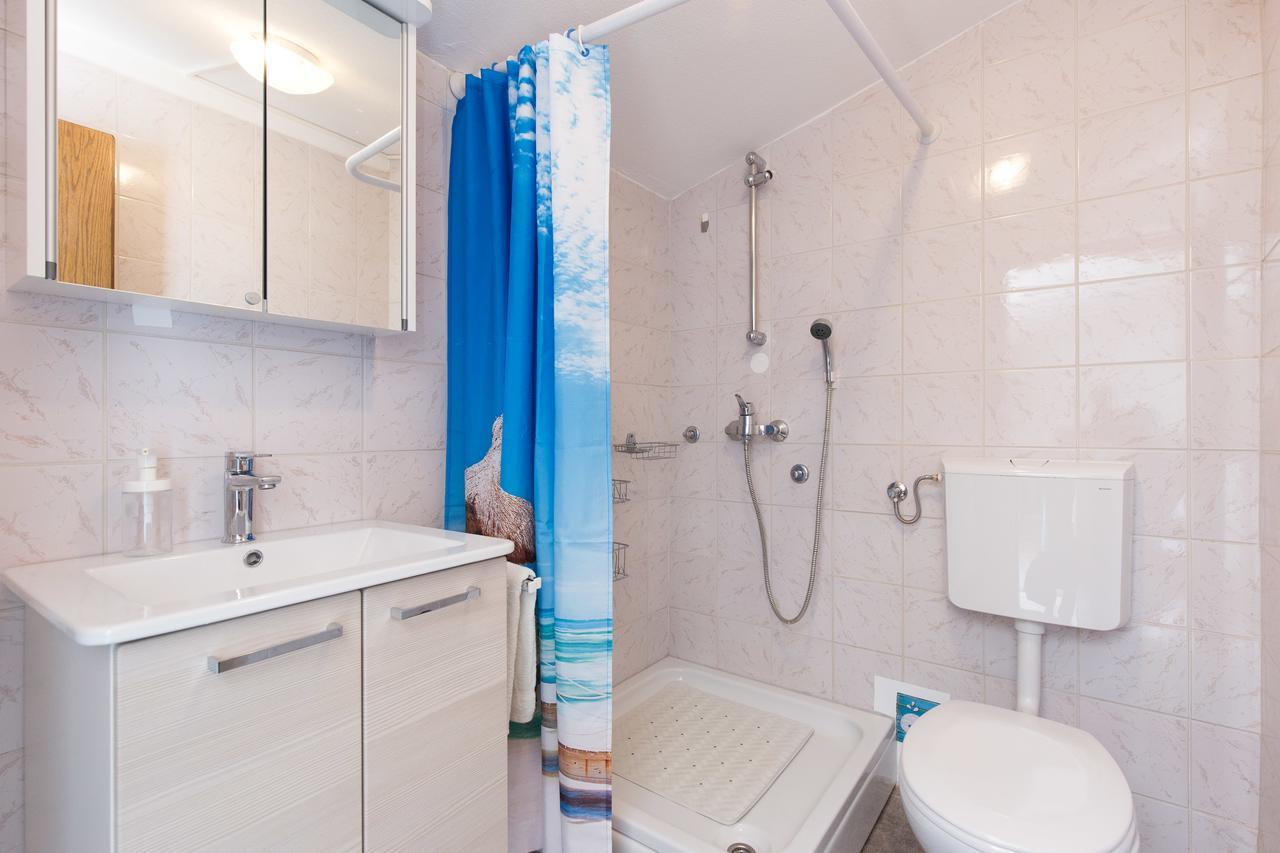 Apartments Pavic Малинська Екстер'єр фото